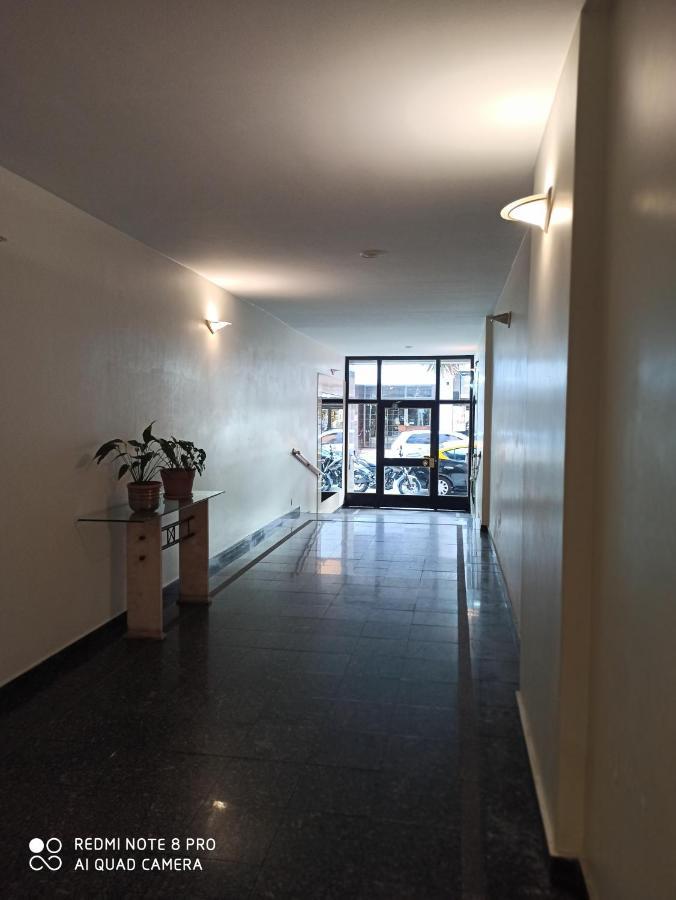 Recoleta First Apartment Buenos Aires Bagian luar foto